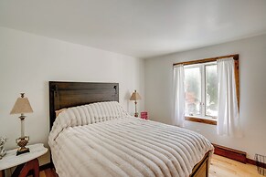 8 Mi to Windham Mountain Club: Mtn View Home!