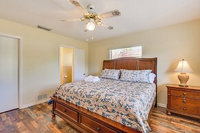 6 Mi to Anna Maria Island: Modern Bradenton Home