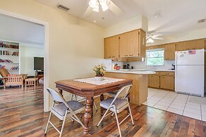 6 Mi to Anna Maria Island: Modern Bradenton Home