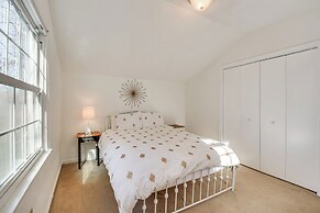 Lakefront Gem w/ Games in Westminster!