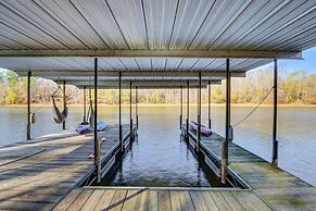 Lakefront Gem w/ Games in Westminster!