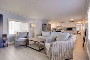 Near Golf & Casinos: Pet-friendly Mesquite Home!