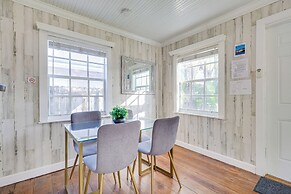 Shared Pool & Backyard: Small & Cozy Guest House