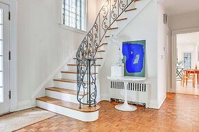 Hudson Valley Estate on 4 Acres w/ Private Pool!