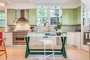 Hudson Valley Estate on 4 Acres w/ Private Pool!