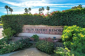 Games, Grill & Golf Course View: Palm Desert Gem!