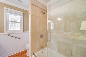 5 Mi to Dtwn: Pet-friendly Gem in Blowing Rock!