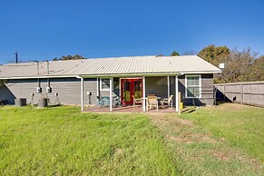 Waterfront Lake Fork Getaway w/ Dock Access