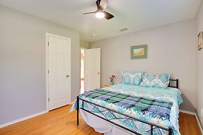 Waterfront Lake Fork Getaway w/ Dock Access