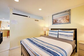 Detached Backyard Studio in Fort Lauderdale!