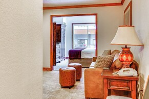 Walk to Ski Lift: Resort Condo in Park City!