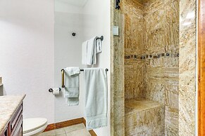 Walk to Ski Lift: Resort Condo in Park City!