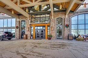 Walk to Ski Lift: Resort Condo in Park City!