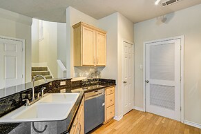 6 Mi to Texas A&m: Home w/ Pool Access