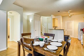 6 Mi to Texas A&m: Home w/ Pool Access