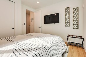 5 Mi to Dtwn: Modern Condo in New Braunfels!