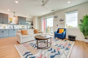 5 Mi to Dtwn: Modern Condo in New Braunfels!