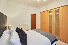 Host Stay Milford Road