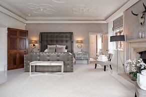 Host Stay Hillhampton House