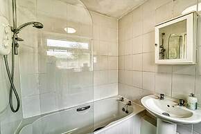 Host Stay Southfield Residence