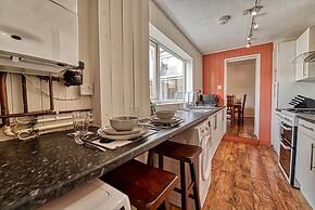 Host Stay Southfield Residence