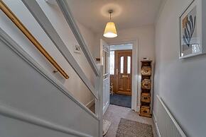 Host Stay Severn Swans House