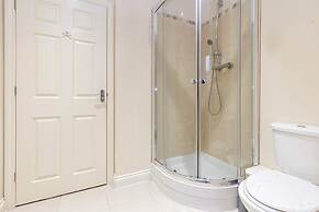 Host Stay Westbrook Court Apartment