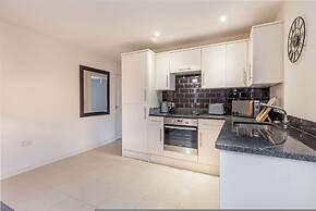 Host Stay Westbrook Court Apartment