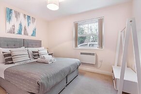 Host Stay Westbrook Court Apartment