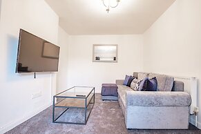 Host Stay Chestnut Residence