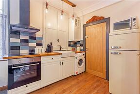 Host Stay Merchant House Studio