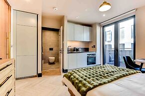 Host Stay Rox Studio