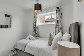 Host Stay Galley Lodge