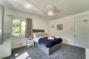 Host Stay Chester House Retreat