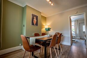 Host Stay Mayfield House