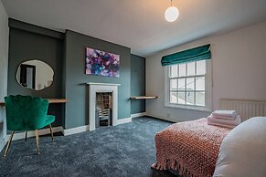 Host Stay Park Street Abode