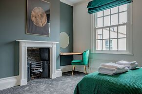 Host Stay Park Street Abode