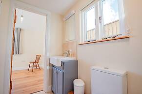 Host Stay Upperley Barn