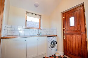 Host Stay Upperley Barn