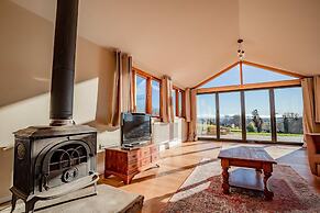 Host Stay Upperley Barn