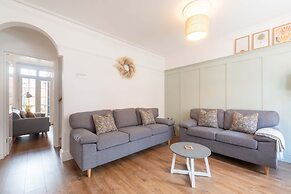Host Stay Caversham Westfield House