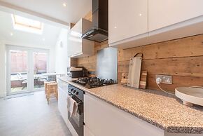 Host Stay Caversham Westfield House