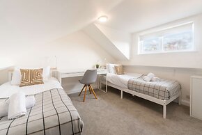 Host Stay Caversham Westfield House