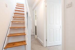 Host Stay Caversham Westfield House