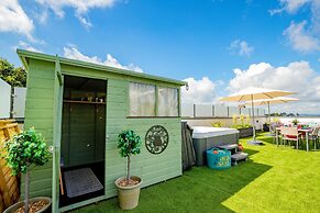 Host Stay Hilltop House