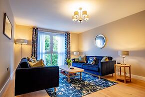 Host Stay Hilltop House