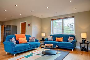 Host Stay Hilltop House