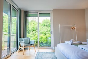 Host Stay Hilltop House