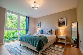 Host Stay Hilltop House