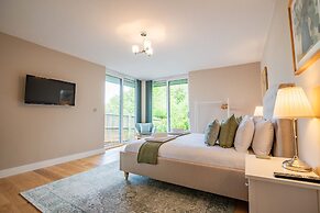 Host Stay Hilltop House